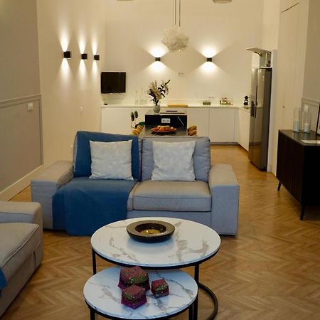 Peral Boutique Apartaments Sevilla Eksteriør billede