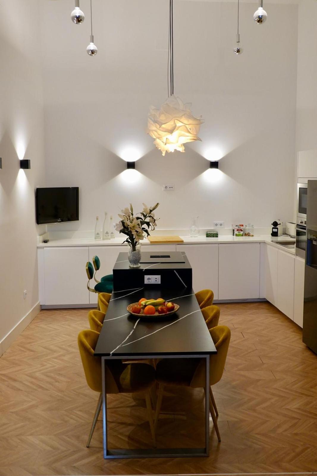 Peral Boutique Apartaments Sevilla Eksteriør billede